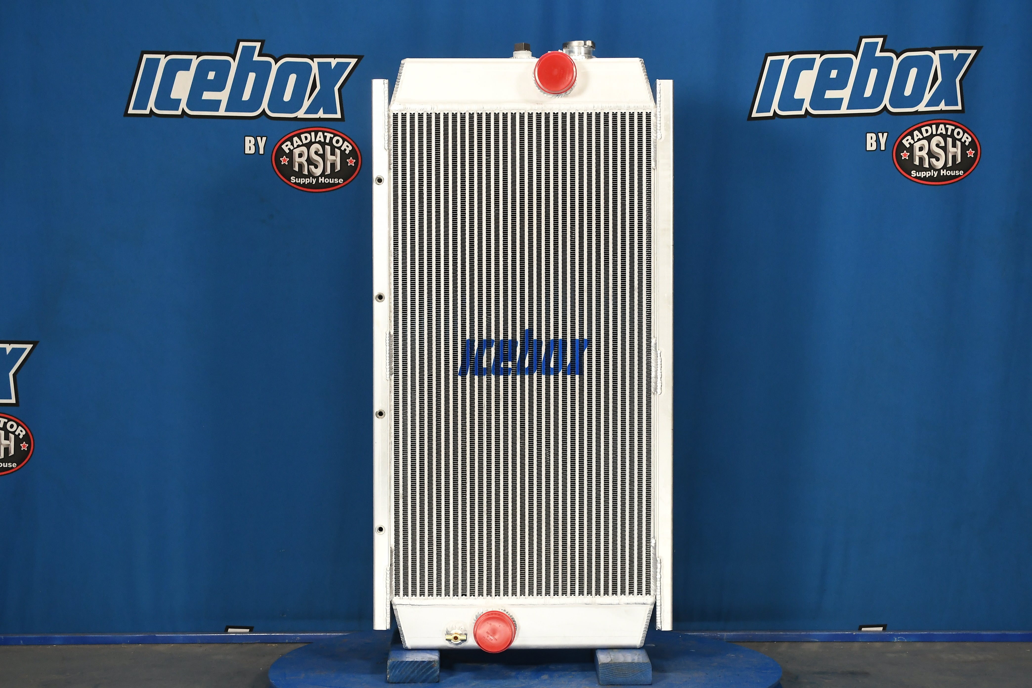 John Deere 544G, 544E, 624E, 644E, 644G Radiator # 870126