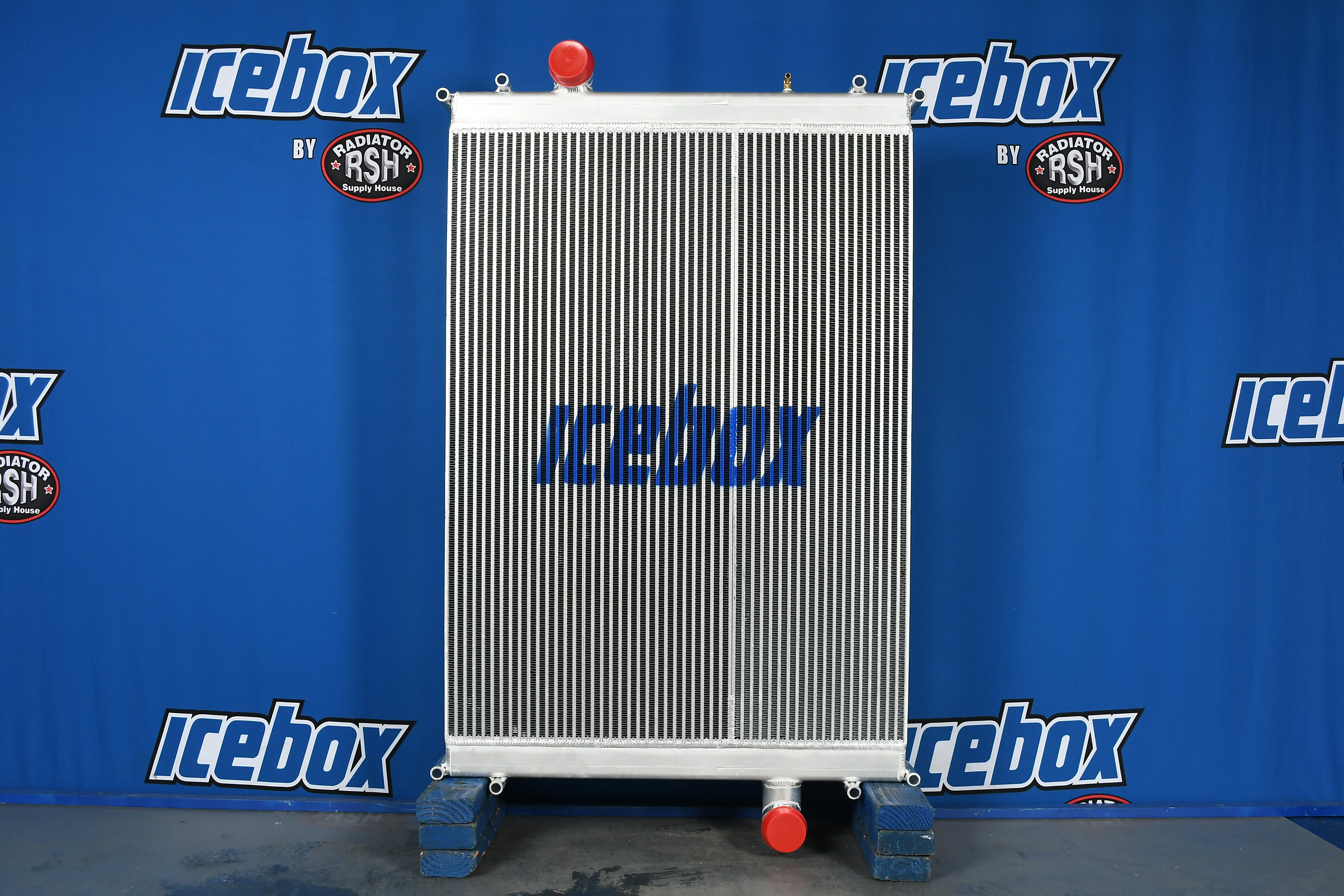 Kenworth T660 / W900L Radiator # 604084 – Radiator Supply House