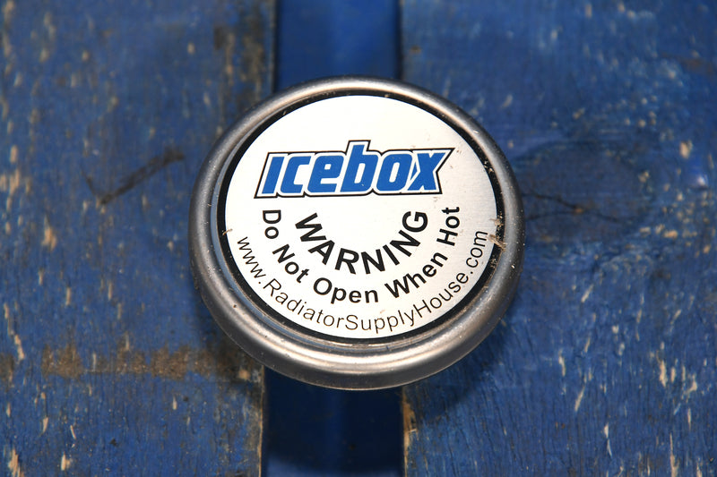 Load image into Gallery viewer, Universal Radiator Cap # 200003
