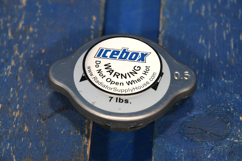 Load image into Gallery viewer, Universal Radiator Cap # 200006

