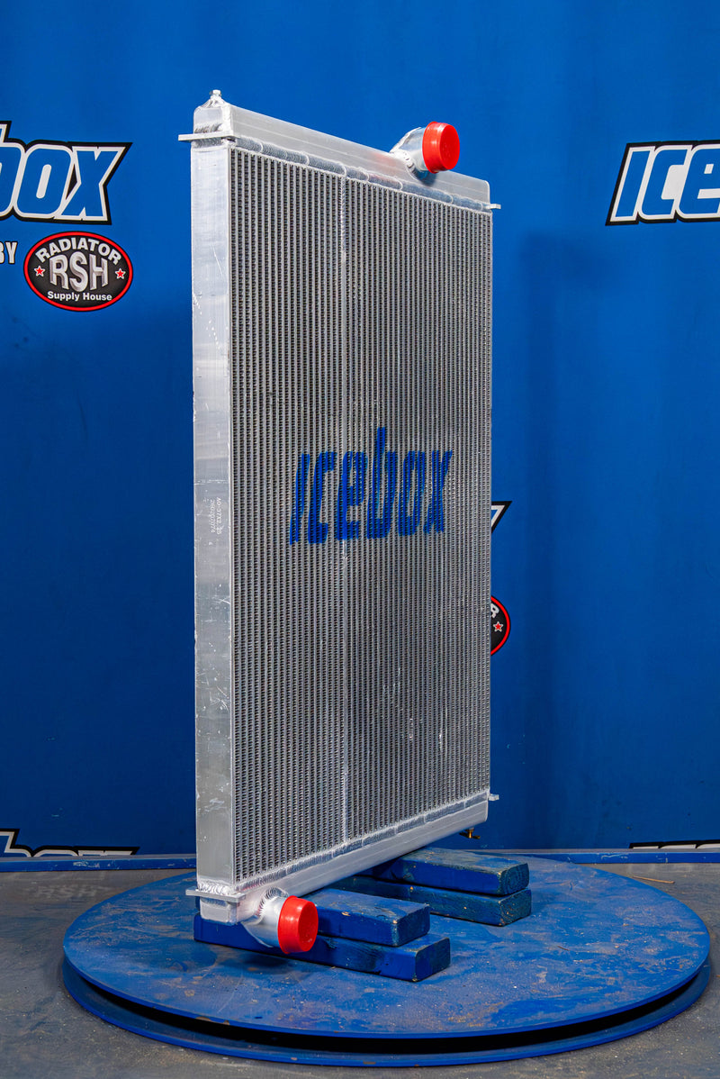Load image into Gallery viewer, Ford LT7500, LT8500, Radiator # 600084
