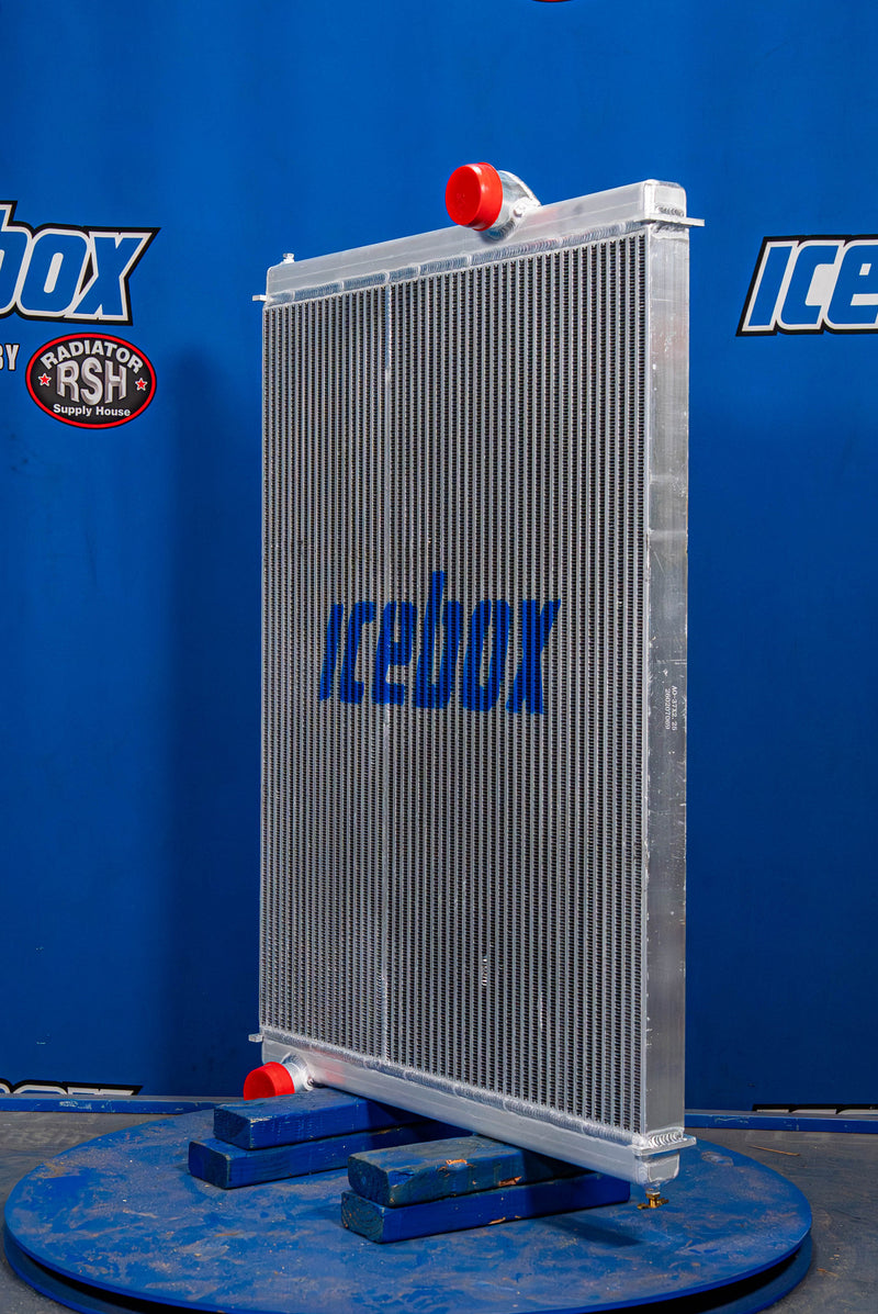 Load image into Gallery viewer, Ford LT7500, LT8500, Radiator # 600084
