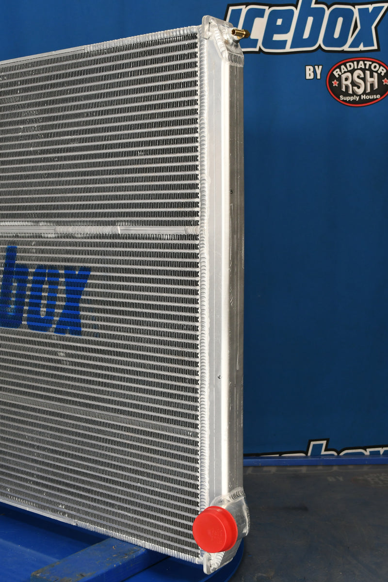 Load image into Gallery viewer, Ford L9000,L9500,L9522, Radiator # 600101
