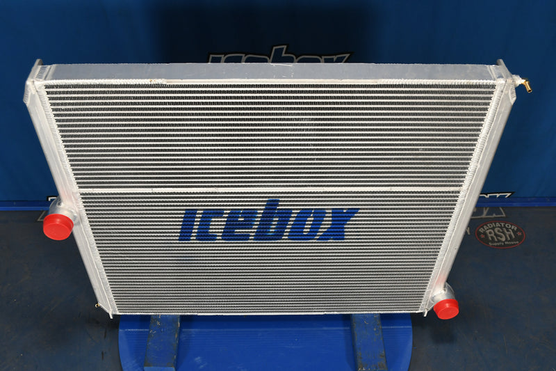Load image into Gallery viewer, Ford L9000,L9500,L9522, Radiator # 600101
