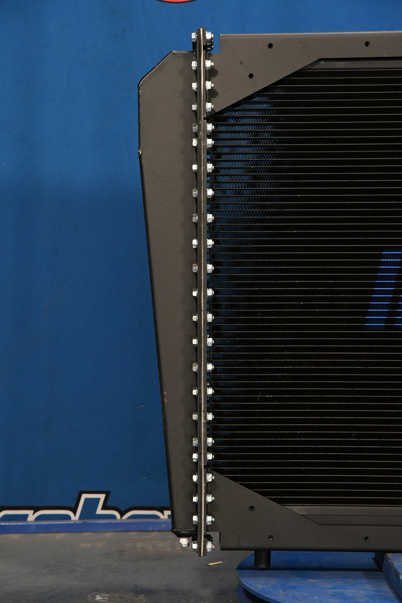 Load image into Gallery viewer, Ford L-9000 Radiator # 600186

