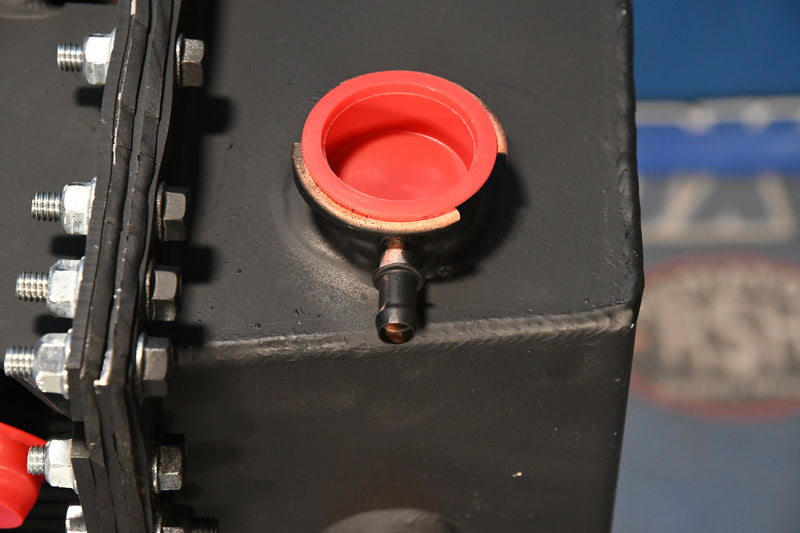 Load image into Gallery viewer, Ford L-9000 Radiator # 600186
