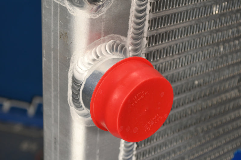 Load image into Gallery viewer, Ford F650, F750, Radiator # 600190

