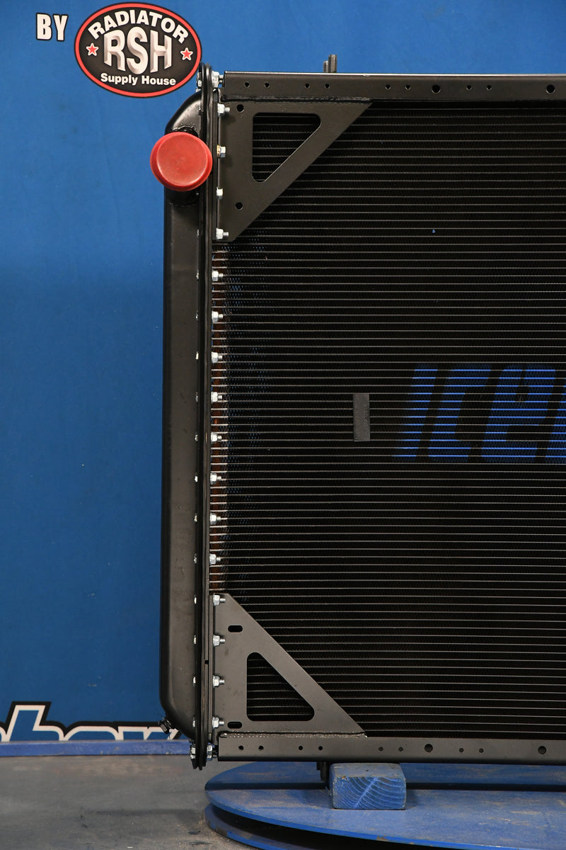 Load image into Gallery viewer, Freightliner Radiator # 601006

