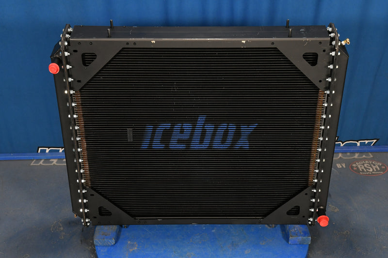 Load image into Gallery viewer, Freightliner Classic Radiator # 601009
