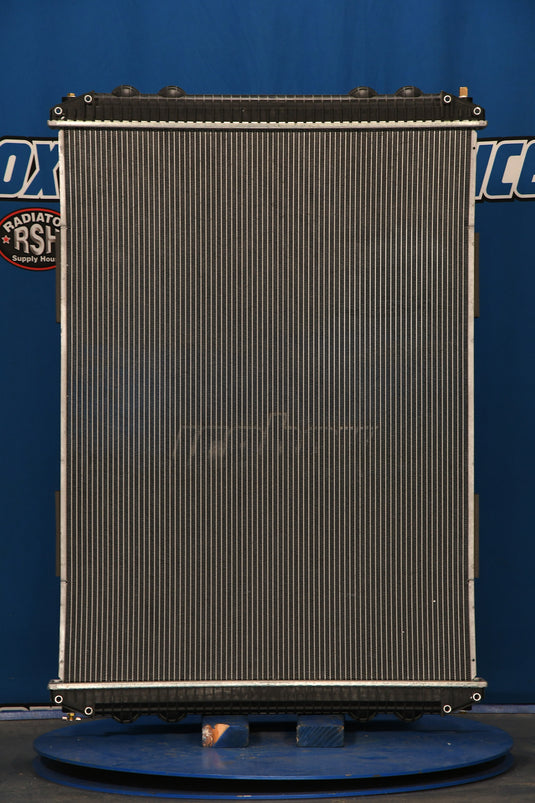 Freightliner Century, FLD 120, Columbia M2 Radiator