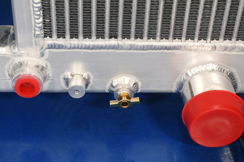 Load image into Gallery viewer, Freightliner Acterra Radiator # 601085
