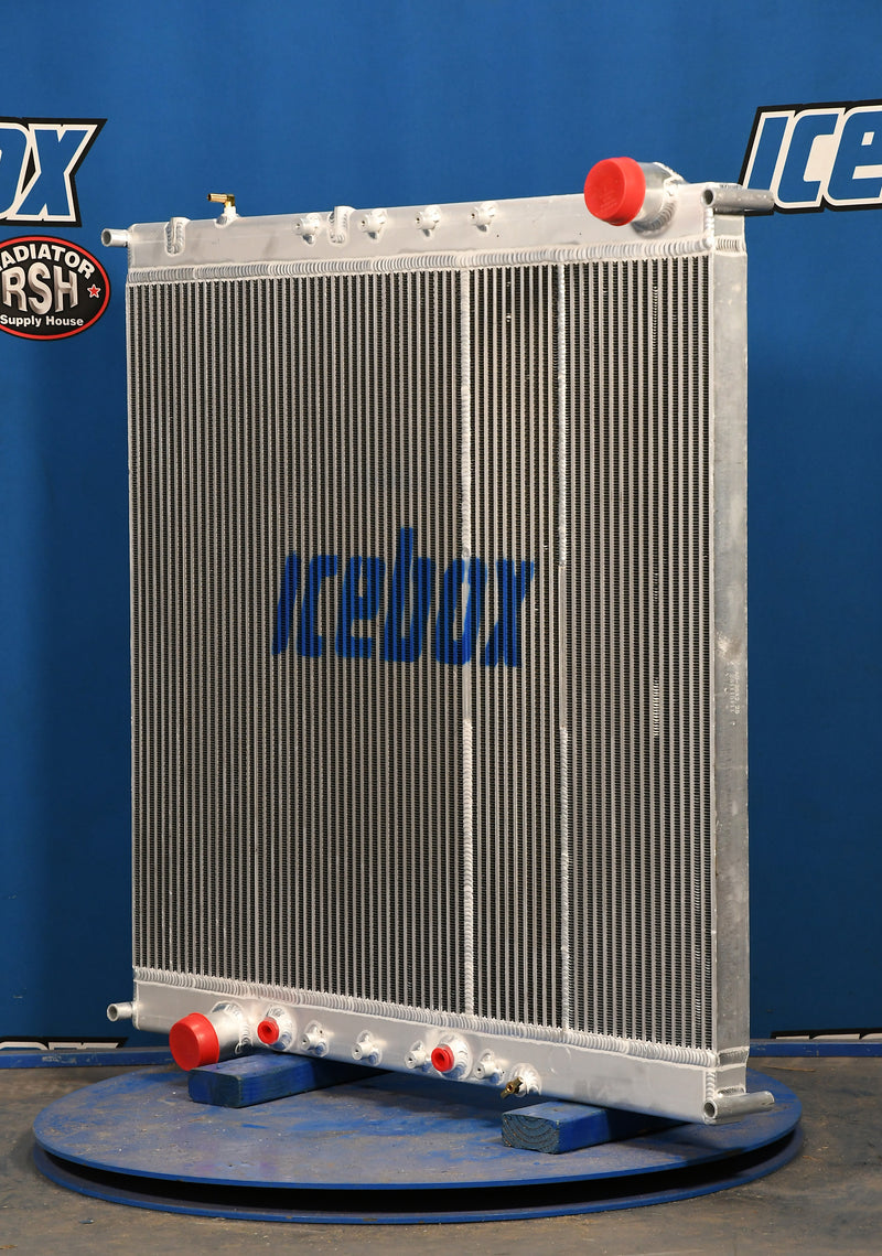 Load image into Gallery viewer, Western Star Radiator # 601124
