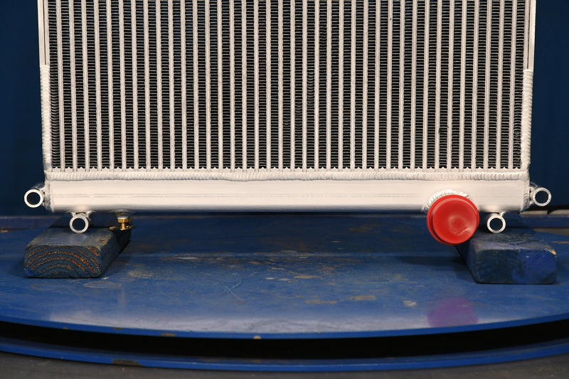 Load image into Gallery viewer, Freightliner Radiator # 601206
