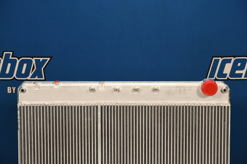 Load image into Gallery viewer, Freightliner Cascadia Radiator # 601210
