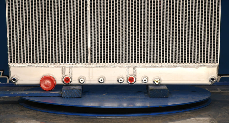 Load image into Gallery viewer, Freightliner Cascadia Radiator # 601210
