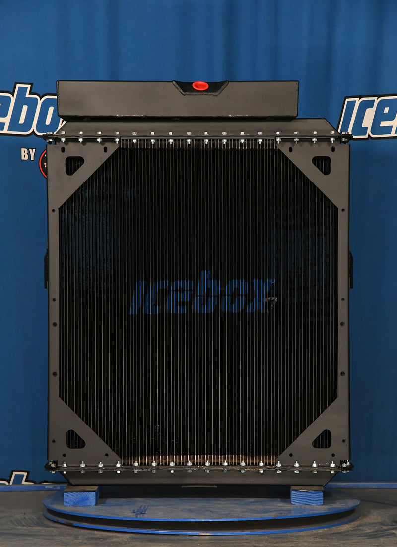 Load image into Gallery viewer, Freightliner Radiator # 601218

