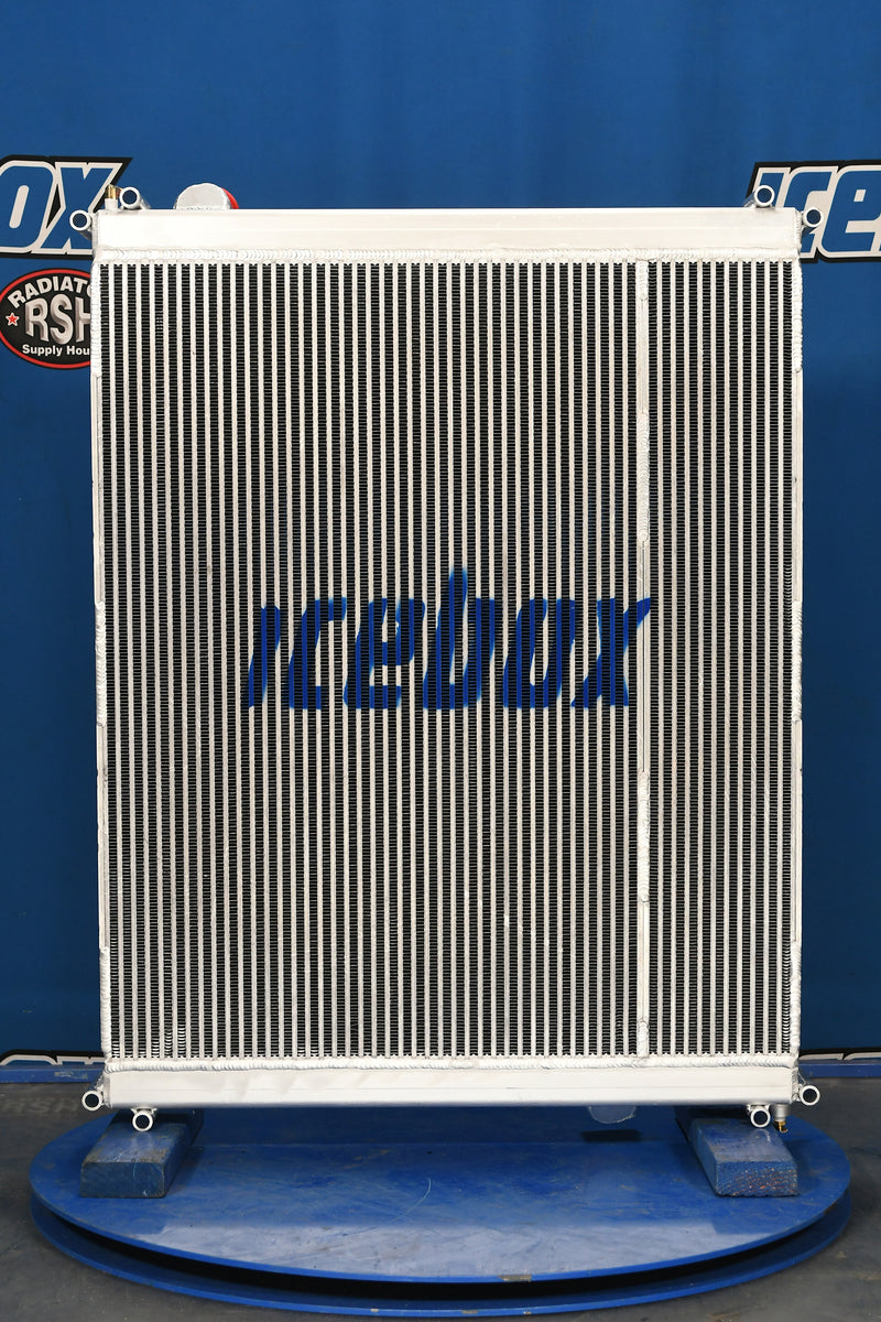 Load image into Gallery viewer, Freightliner Radiator # 601231
