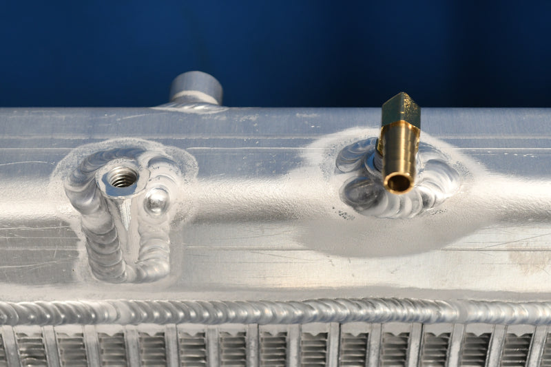 Load image into Gallery viewer, Freightliner Cascadia Radiator # 601236
