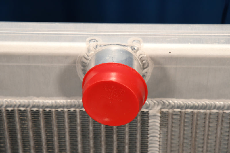 Load image into Gallery viewer, Freightliner Columbia Radiator # 601350

