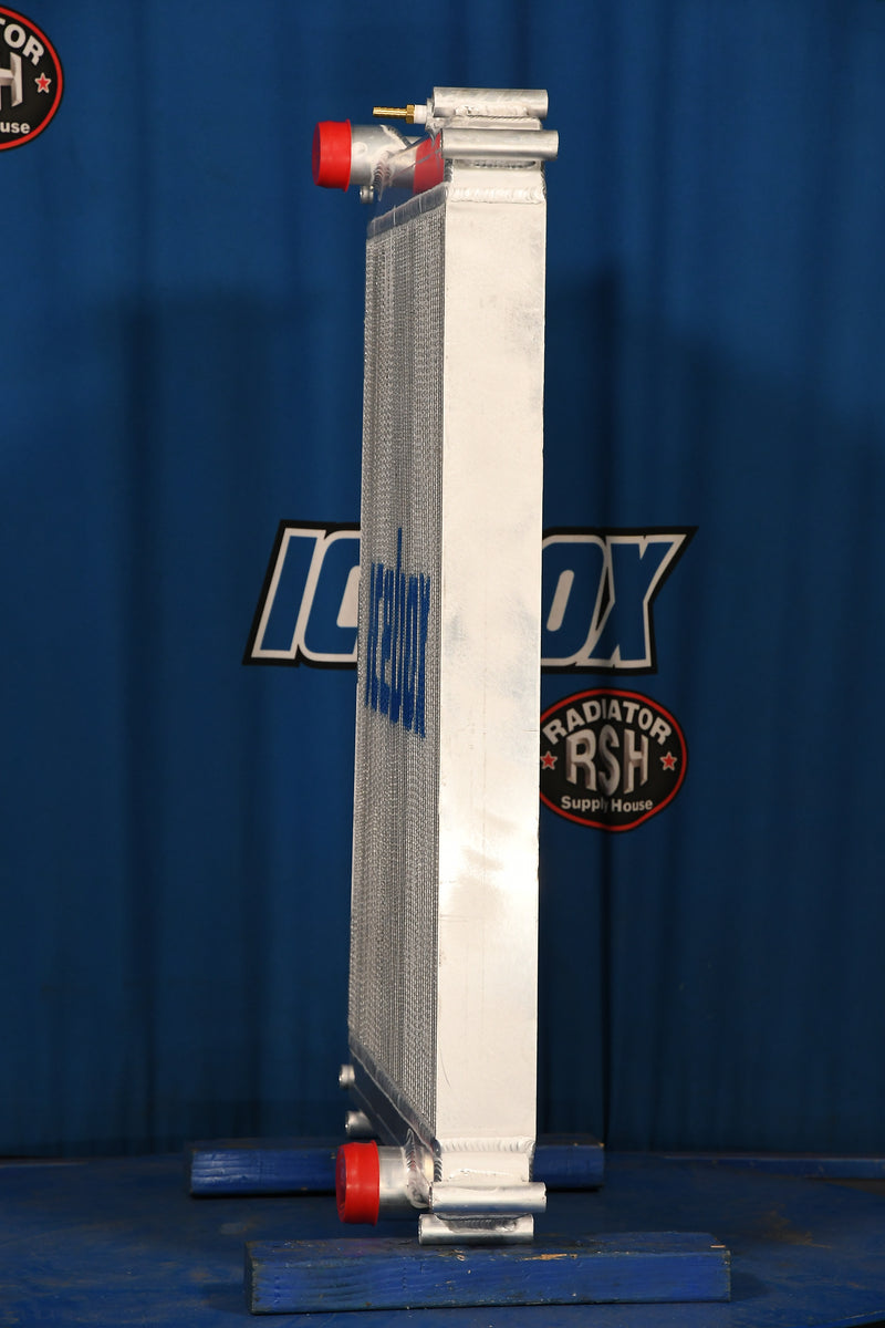 Load image into Gallery viewer, Freightliner FL50-Fl90 Radiator # 601415

