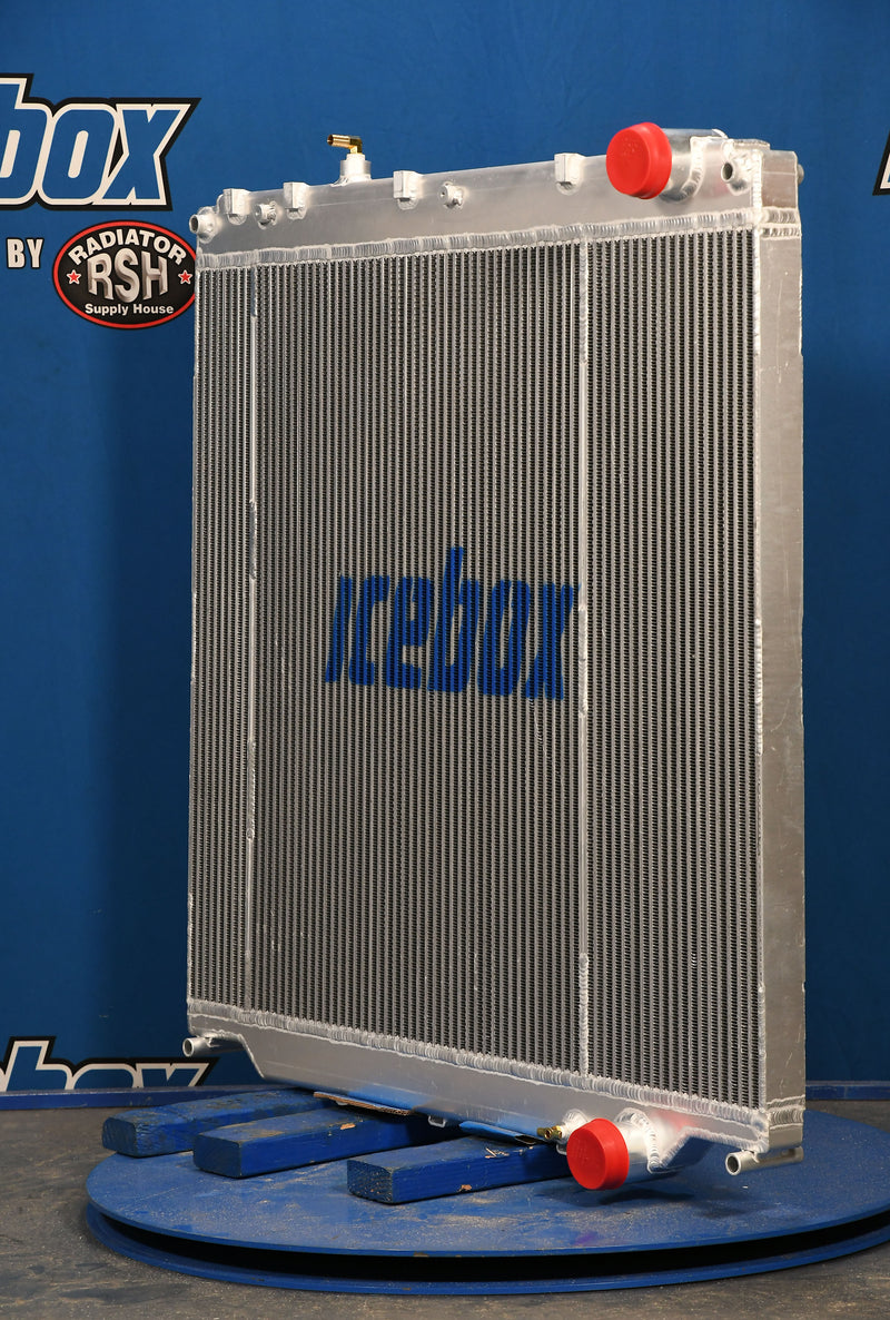 Load image into Gallery viewer, Freightliner Radiator # 601490
