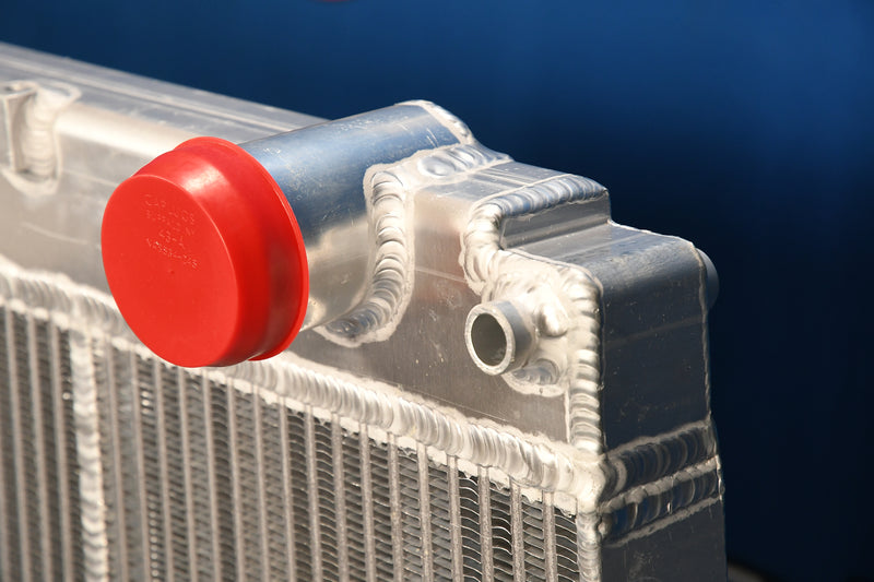 Load image into Gallery viewer, Freightliner Radiator # 601490
