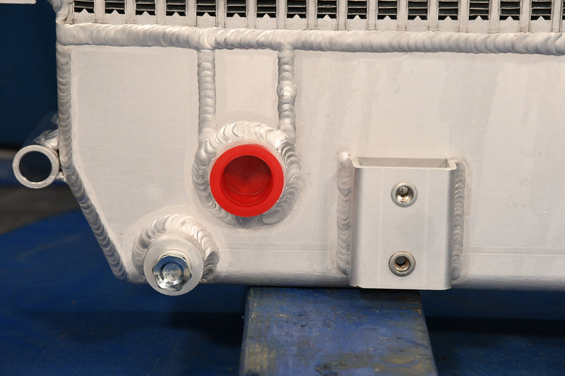 Load image into Gallery viewer, Freightliner M2, 106 Radiator # 601498
