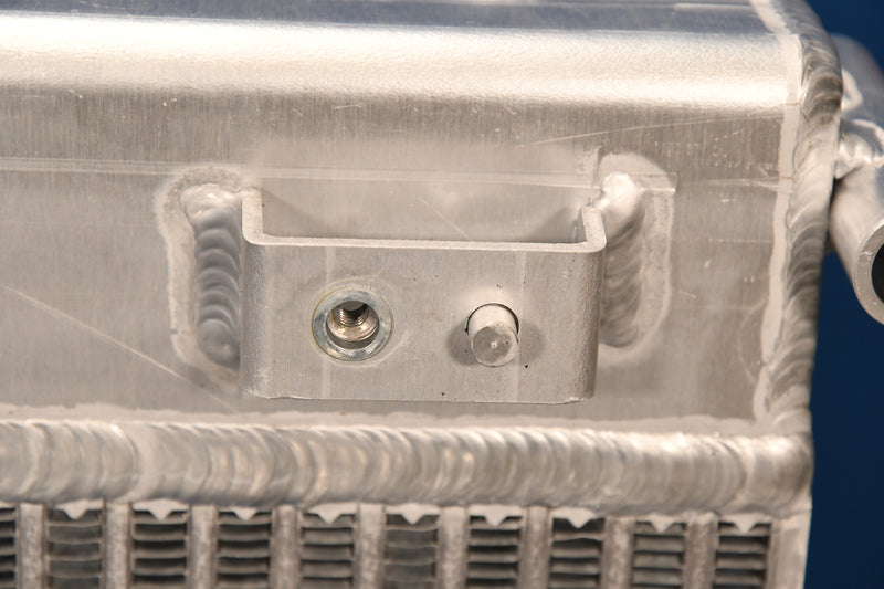 Load image into Gallery viewer, Freightliner Radiator # 601517
