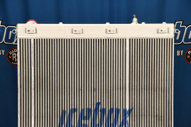 Load image into Gallery viewer, Freightliner Radiator # 601628
