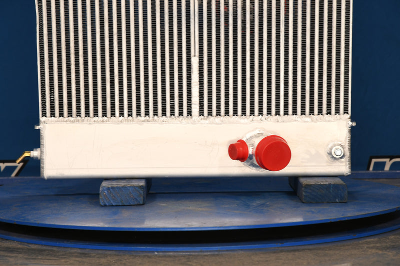 Load image into Gallery viewer, International Radiator # 603078
