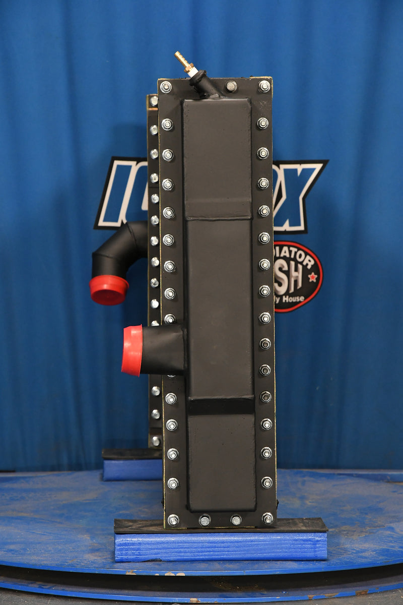Load image into Gallery viewer, International Radiator # 603083
