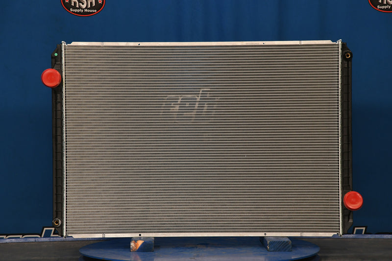 Load image into Gallery viewer, International Radiator # 603115
