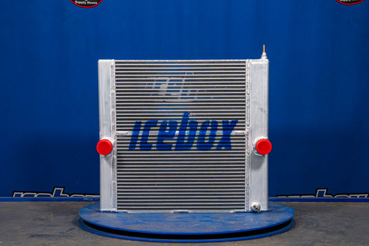 International 4300, 4400, 4700 Radiator