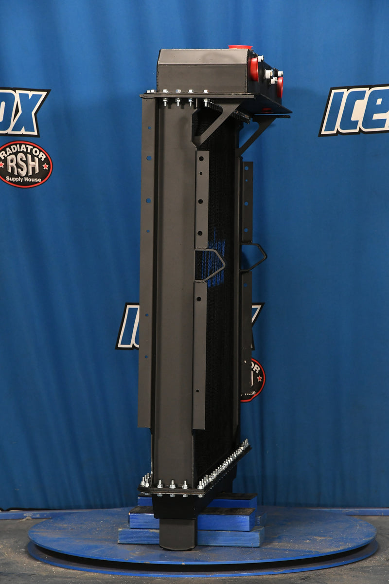 Load image into Gallery viewer, International 4300 Radiator # 603173
