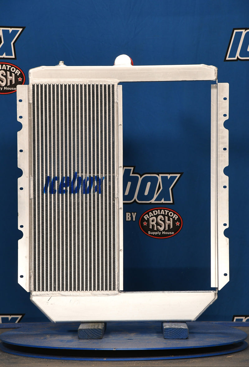 Load image into Gallery viewer, International 4900 Series, UPS Trucks Radiator # 603248
