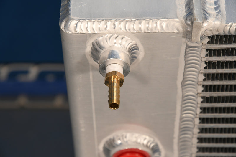 Load image into Gallery viewer, International Radiator # 603329
