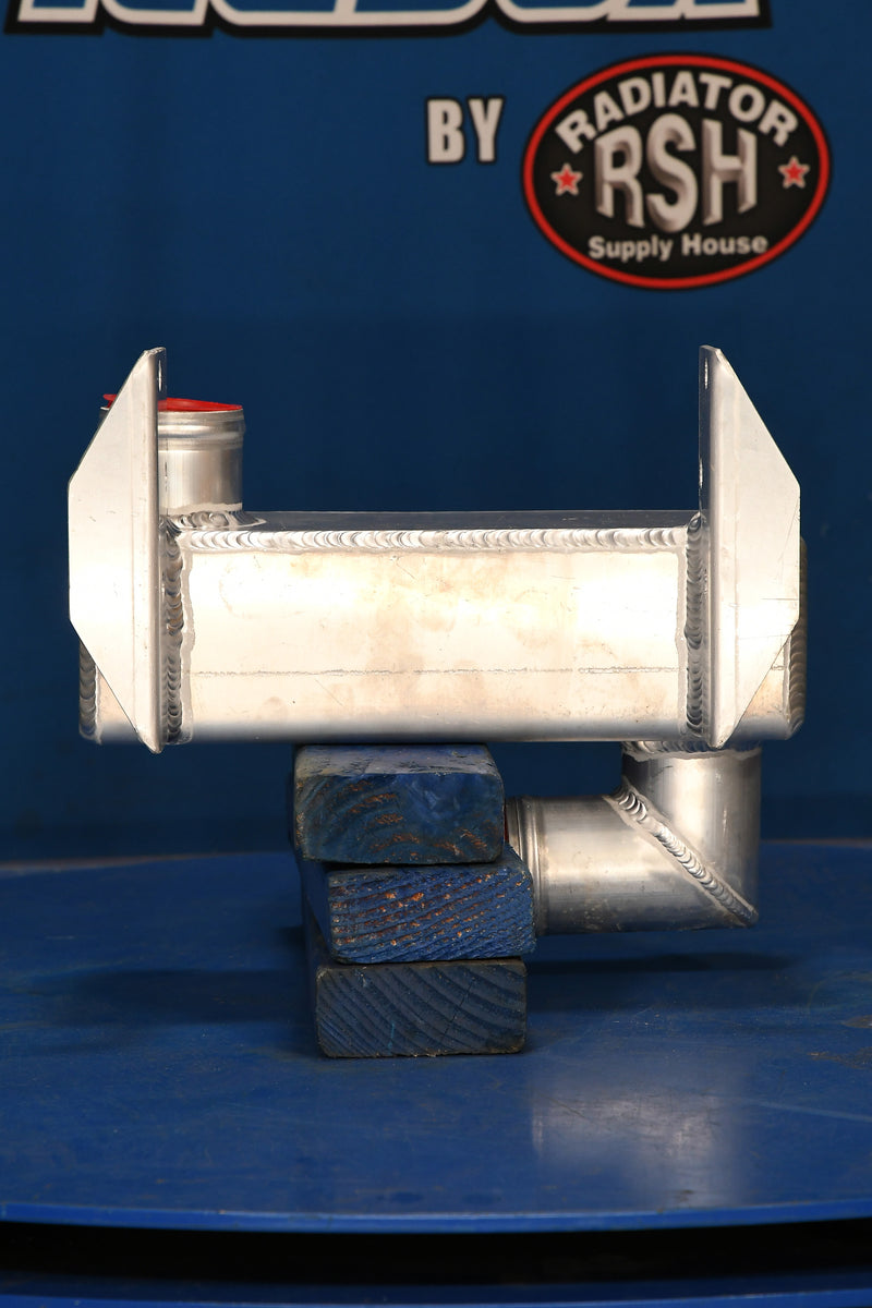 Load image into Gallery viewer, International Workstar Oil Cooler # 603369
