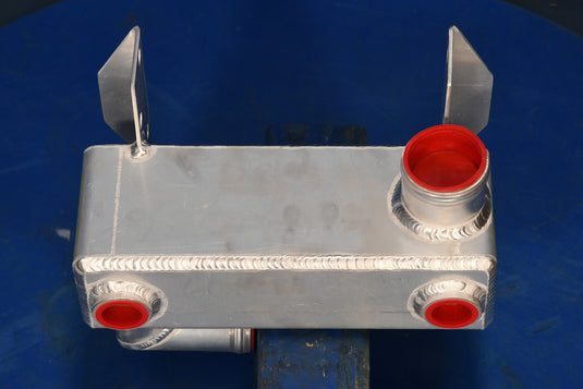 International Workstar Oil Cooler