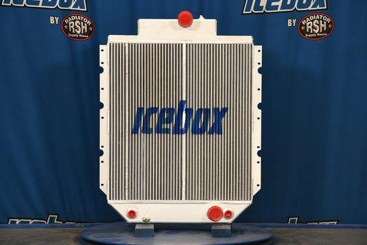 International 4900 Radiator
