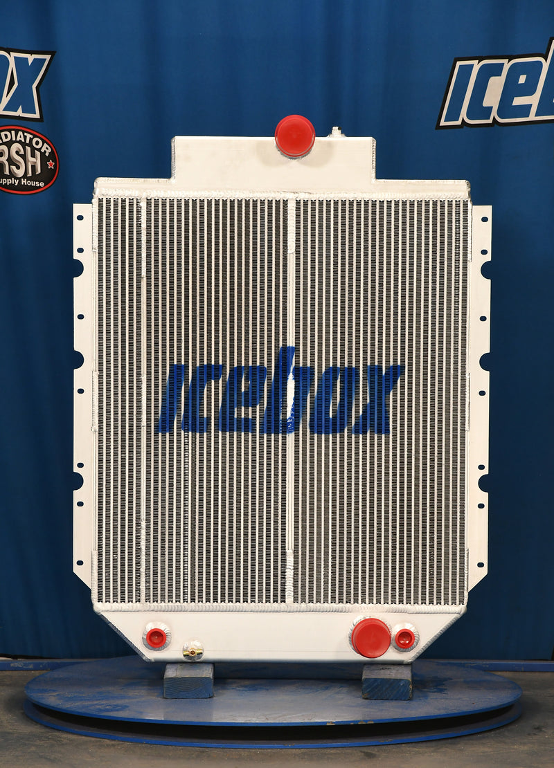 Load image into Gallery viewer, International 4900 Radiator # 603386
