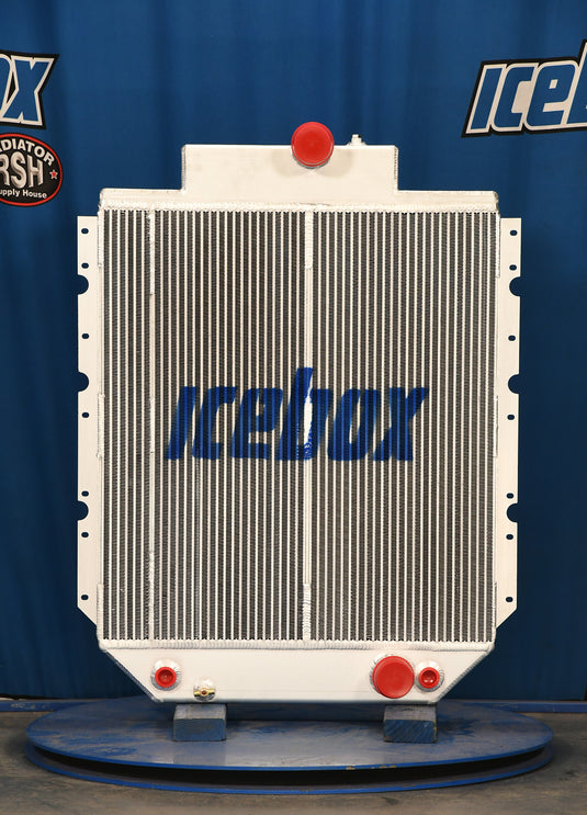 International 4900 Radiator