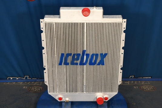 International 4900 Radiator
