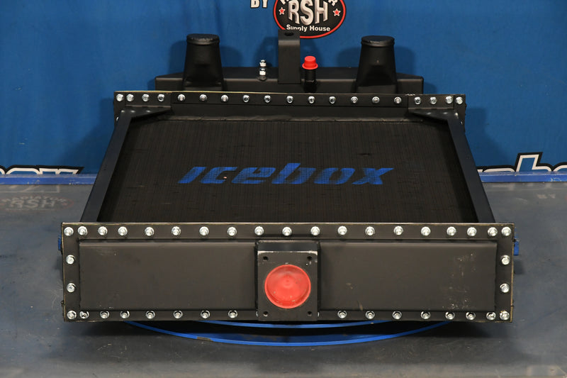 Load image into Gallery viewer, Kenworth Radiator # 604005
