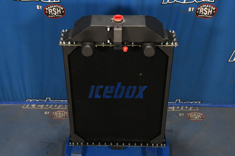 Load image into Gallery viewer, Kenworth Radiator # 604005
