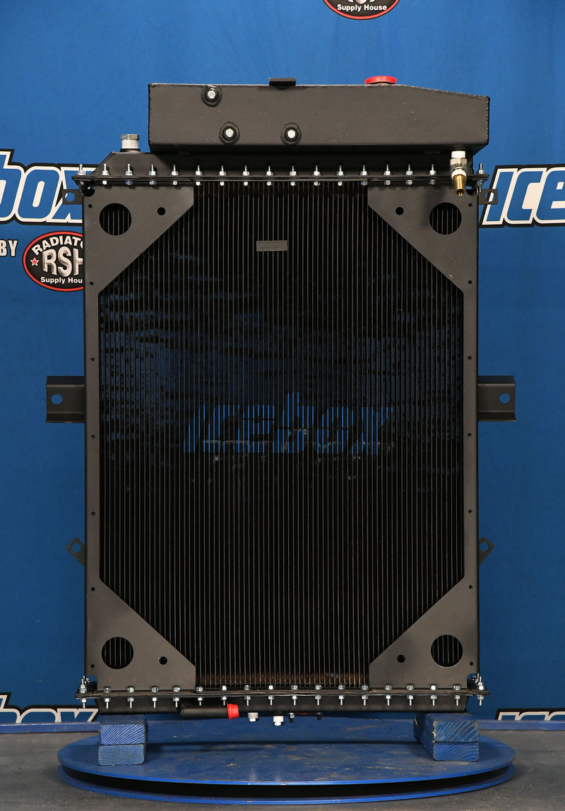 Load image into Gallery viewer, Kenworth T800, T600, W900 Radiator # 604026

