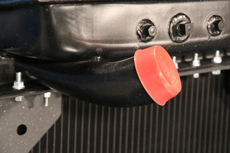 Load image into Gallery viewer, Kenworth T800 Radiator # 604031

