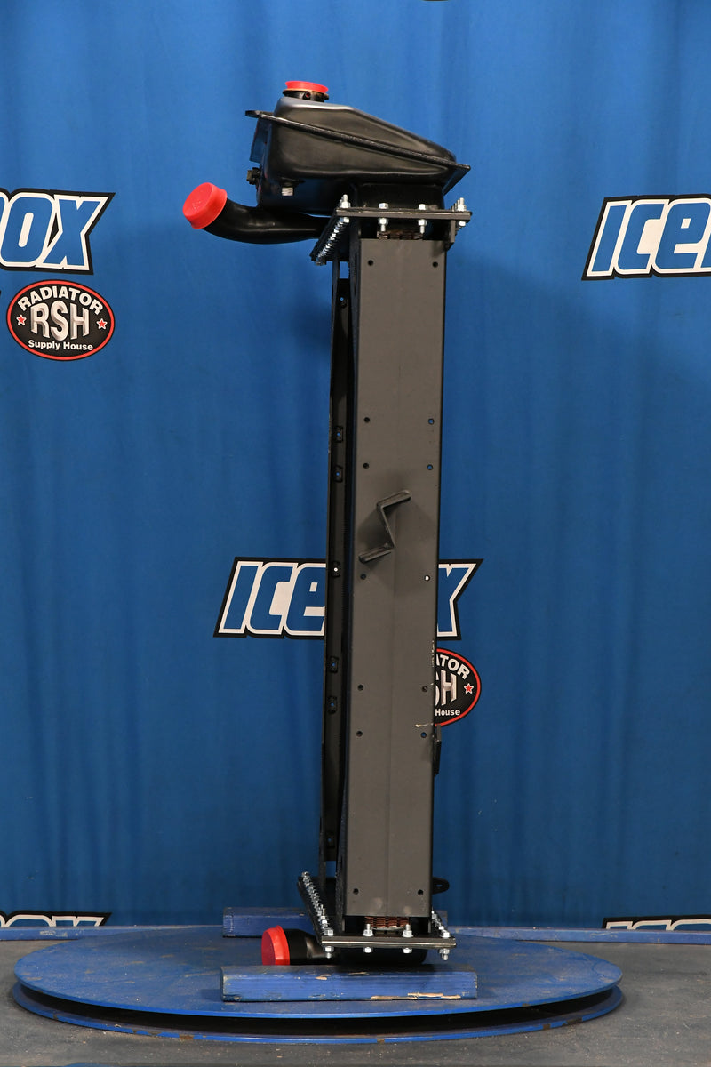 Load image into Gallery viewer, Kenworth T800 Radiator # 604031
