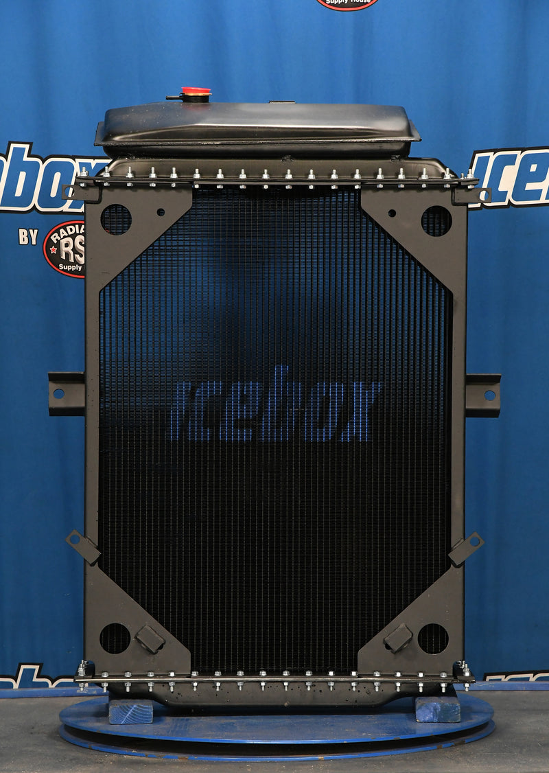 Load image into Gallery viewer, Kenworth T800 Radiator # 604031
