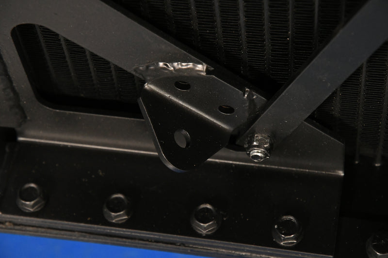 Load image into Gallery viewer, Kenworth W900L Radiator # 604037

