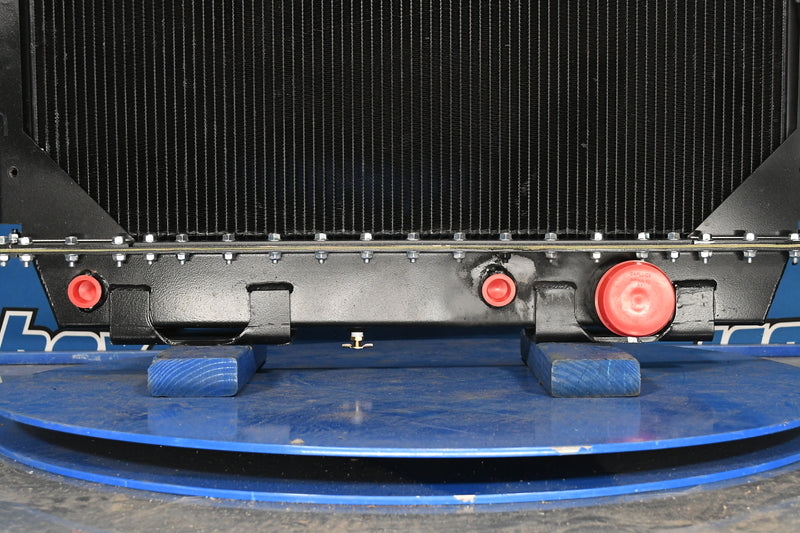 Load image into Gallery viewer, Mack Radiator # 605000
